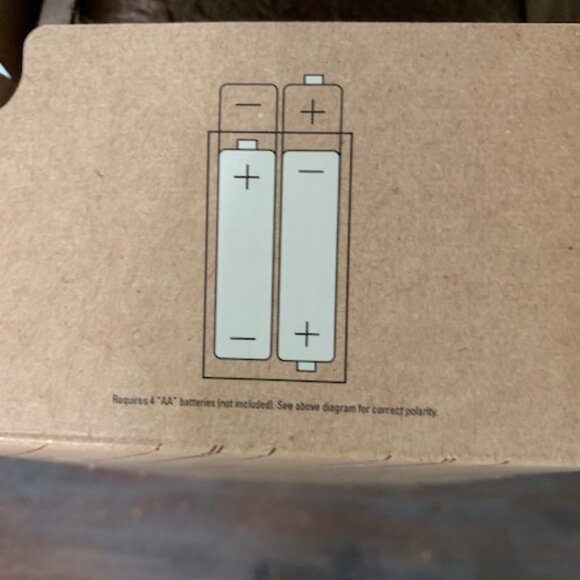 Studio Mercantile Electric Wine Opener - Picture 5 of 5